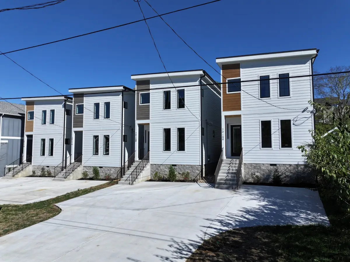 2915B Morningside Dr, Nashville, TN 37207 - Image #1