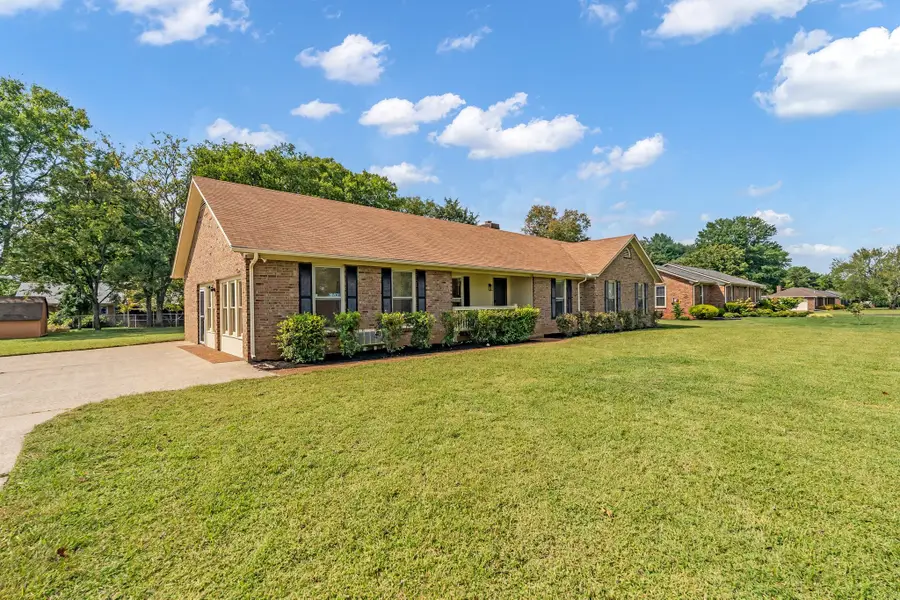2519 Regency Park Dr, Murfreesboro, TN 37129 - Image #3