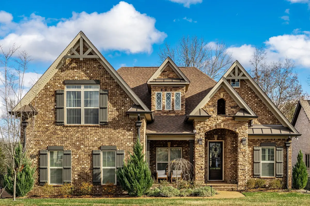 1223 Ben Forkum Dr, Lebanon, TN 37087 - Image #1