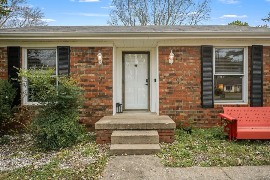 1265 Woodvale Dr, Gallatin, TN 37066 - Image #3