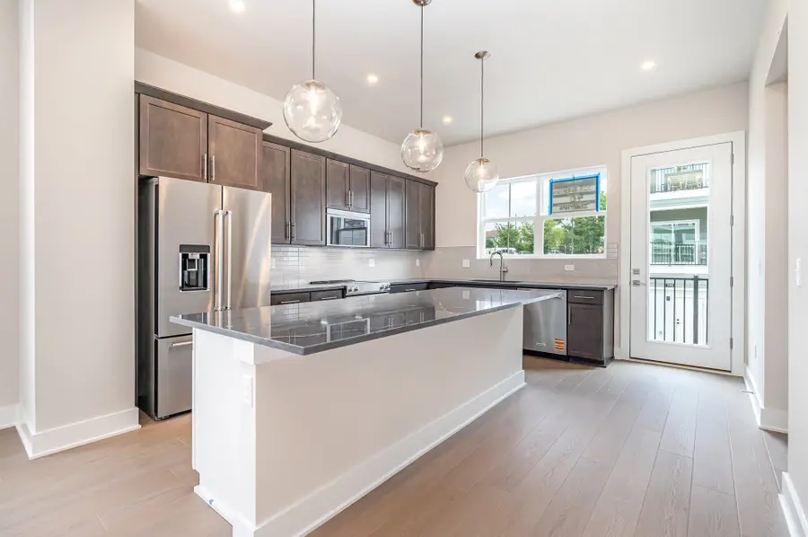 716 41st Ave N, Nashville, TN 37209 - Image #2