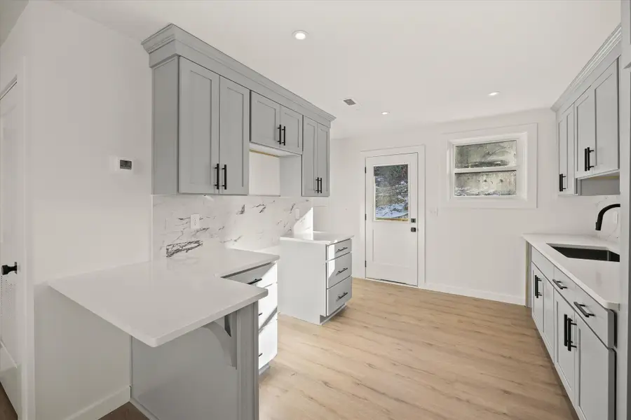 156 Boatman St, Cookeville, TN 38501 - Image #2