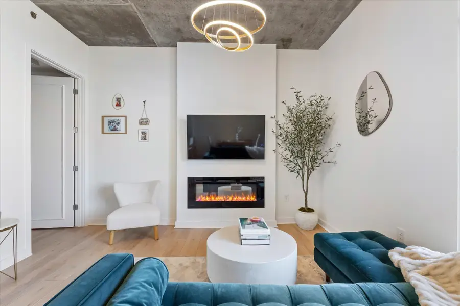 1510 Demonbreun St #807, Nashville, TN 37203 - Image #3