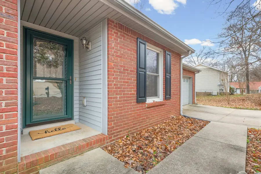 429 Sarah Dr, Clarksville, TN 37042 - Image #3