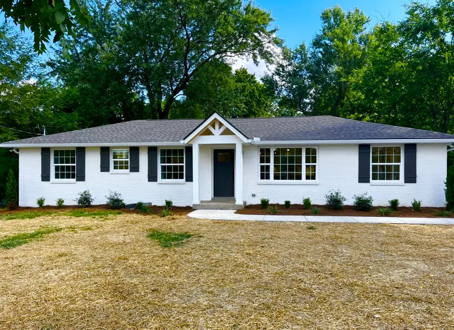 106 Lucinda Ln, Hendersonville, TN 37075 - Image #3