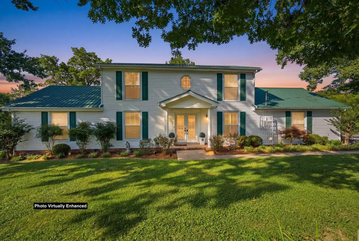 401 Bluegrass Ct, Lebanon, TN 37090 - #1