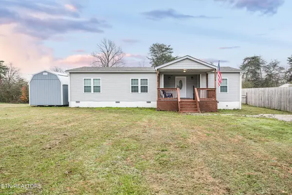 219 N Lowe Rd, Crossville, TN 38571