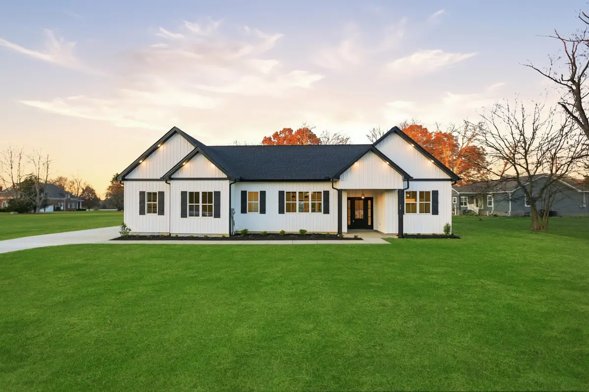 90 Kings Ln, Tullahoma, TN 37388 - Image #1