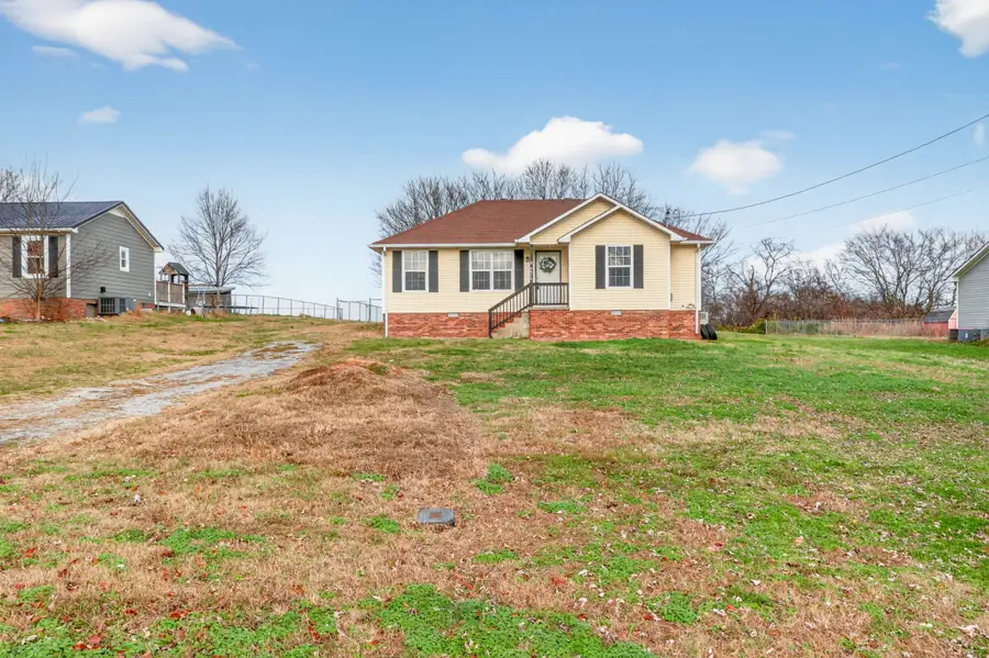2074 Carneal Ln, Oak Grove, KY 42262 - Image #3