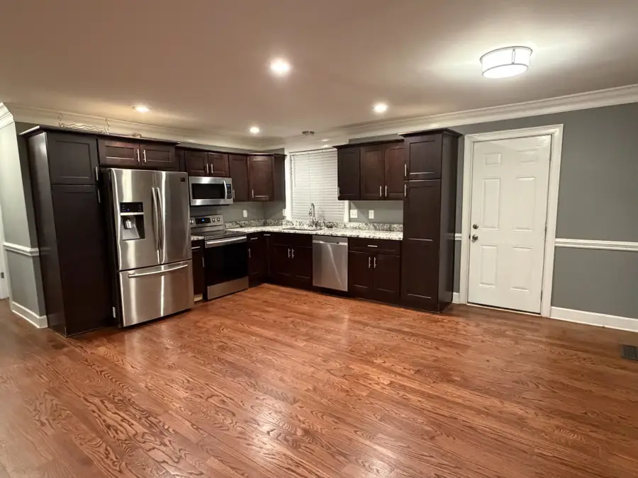 3231 Leawood Dr, Nashville, TN 37218 - #3