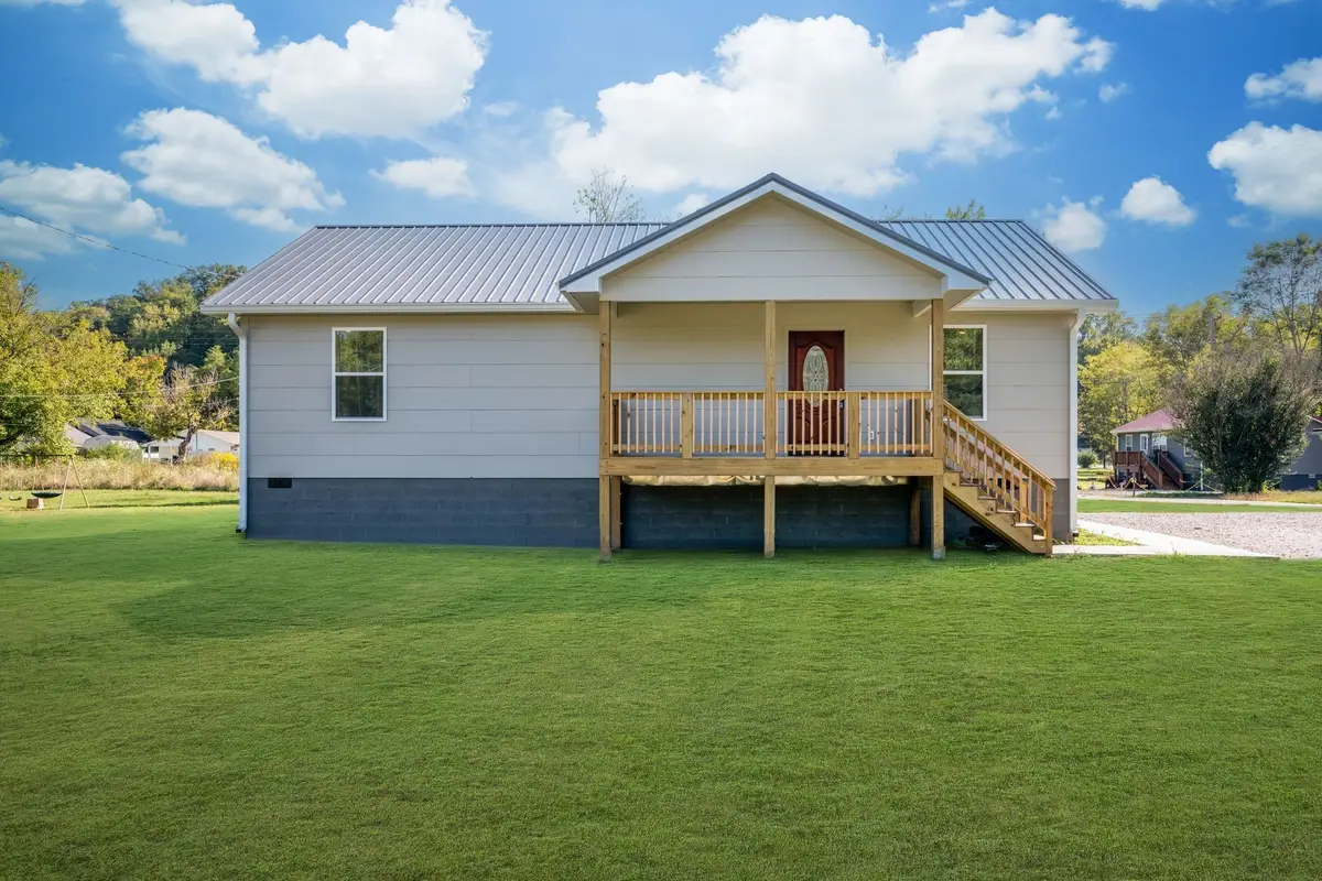 116 Fairground Drive, Waverly, TN 37185 - Image #1