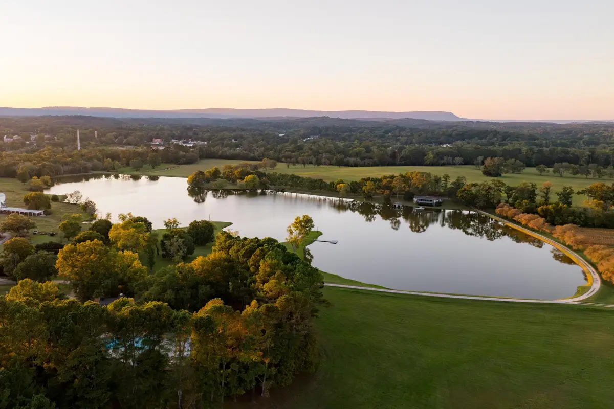 130 Krystal Drive, Chickamauga, GA 30707 - Image #1