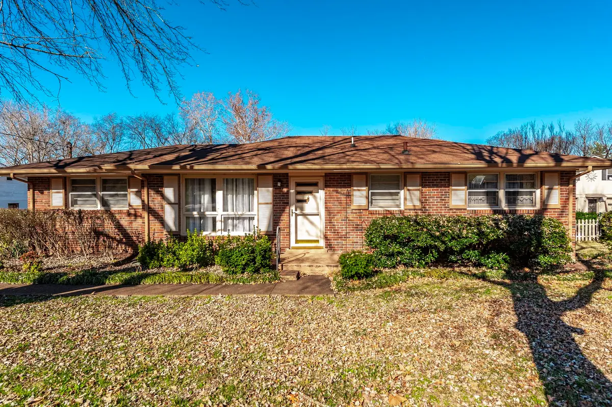 910 Tuckahoe Dr, Madison, TN 37115 - Image #1