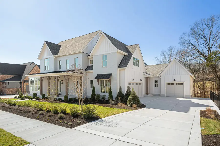 8876 Edgecomb Dr, College Grove, TN 37046 - #2