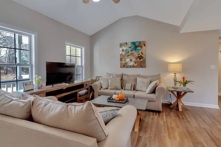 253 Jeffery Dr, Clarksville, TN 37043 - Image #3