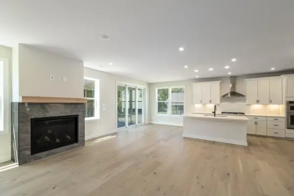 460 Tomlinson Pointe Dr, Mount Juliet, TN 37122 - Image #1