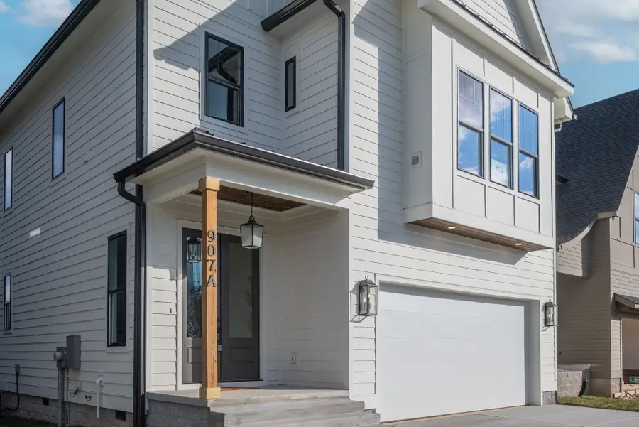 907A Potter Ln, Nashville, TN 37206 - Image #3