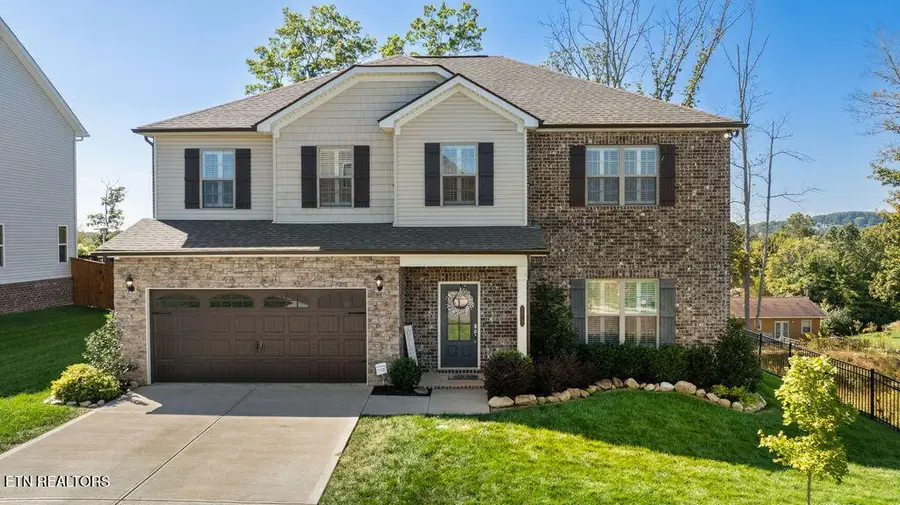 212 Aspen Drive, Lenoir City, TN 37771 - Image #2