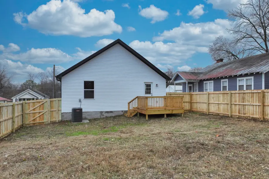 128 W Morningside Dr, Gallatin, TN 37066 - Image #3