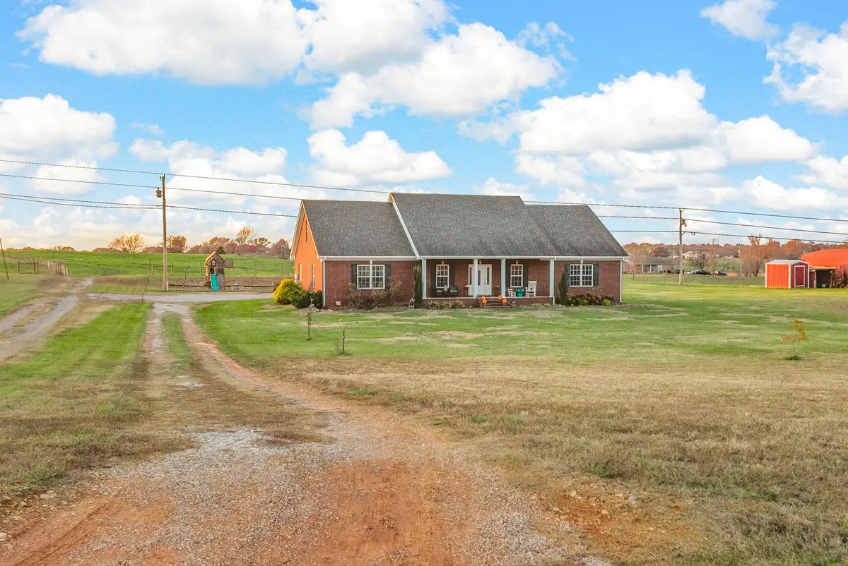 361 Chaney Rd, Franklin, KY 42134 - Image #1