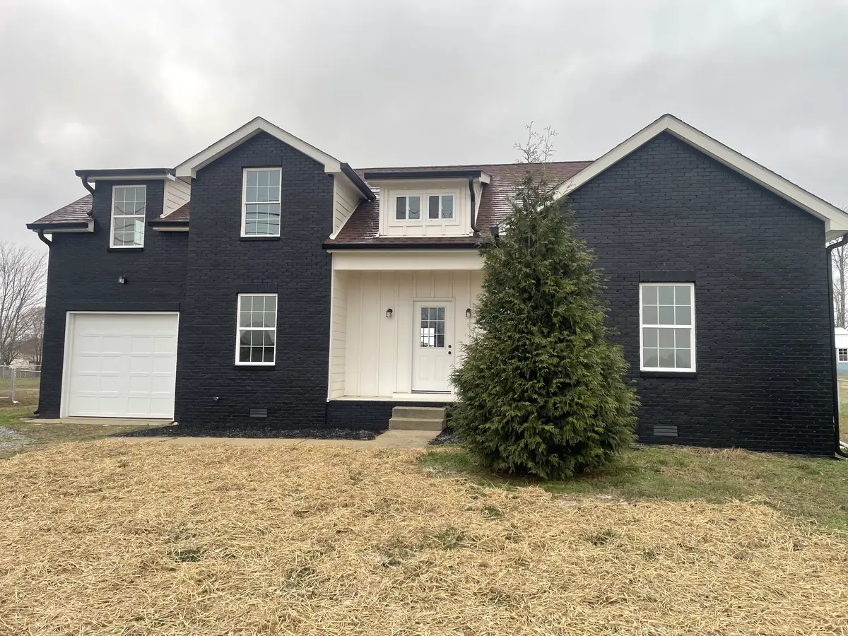 1039 Tylertown Rd, Clarksville, TN 37040 - Image #1