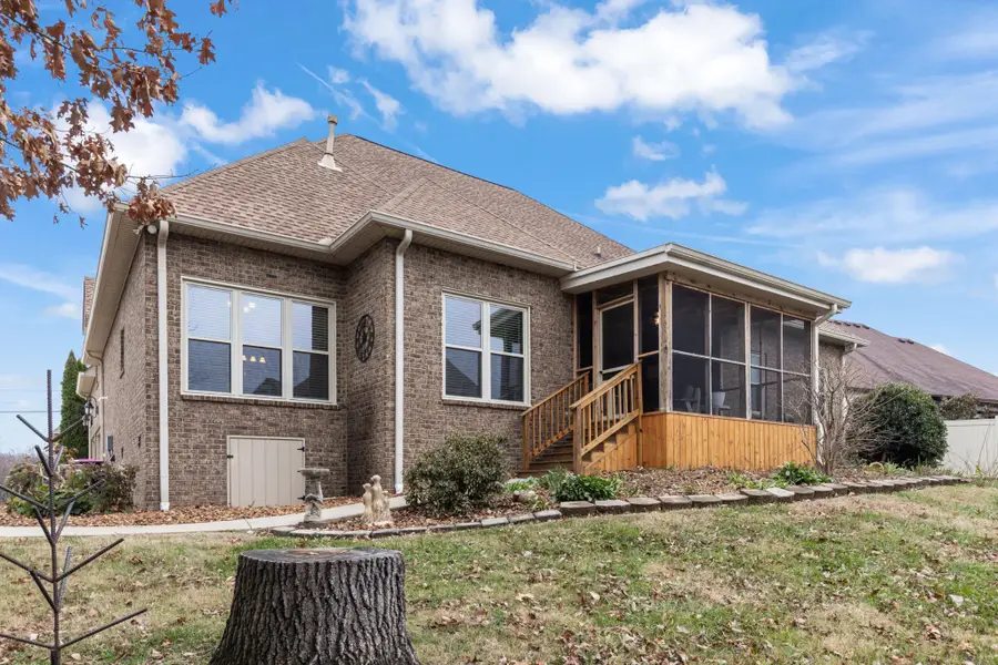 1031 Carrs Creek Blvd, Greenbrier, TN 37073 - Image #3