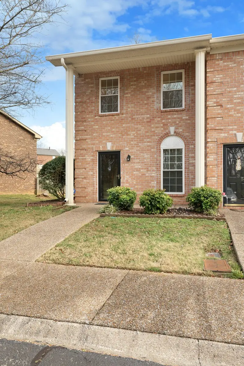 133 Lakebrink Dr, Nashville, TN 37214 - Image #2