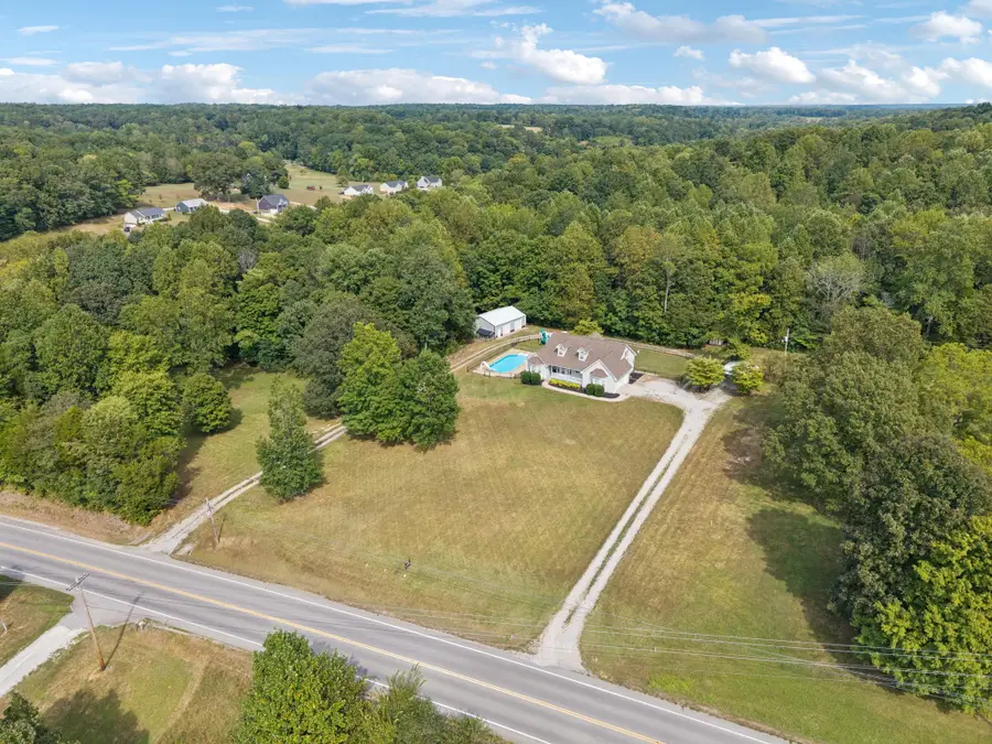 4144 Highway 48 N, Charlotte, TN 37036 - Image #2