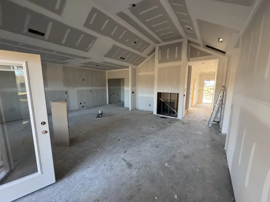 149 Cripps Ln, Smithville, TN 37166 - Image #2