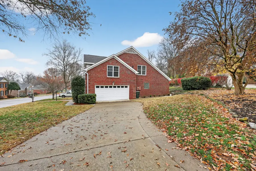 7000 Northridge Dr, Nashville, TN 37221 - Image #2