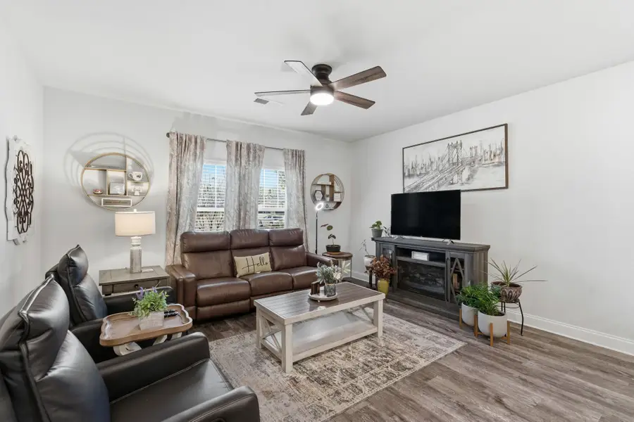 1103 Fairmont Ln, Lebanon, TN 37087 - Image #3