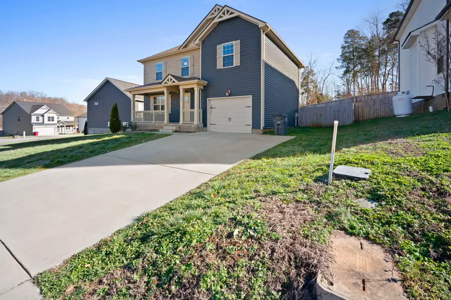 1385 Sussex Dr, Clarksville, TN 37042 - Image #3