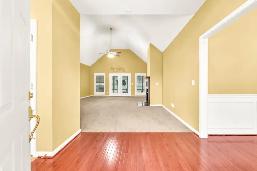 453 Stonemeadow Rd, Clarksville, TN 37043 - Image #2