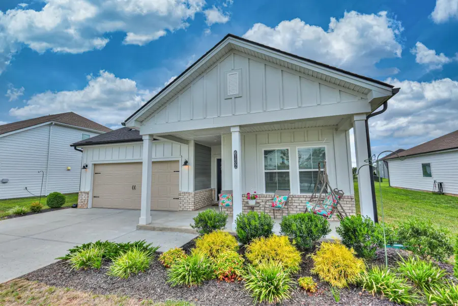 6132 Farm Castle Dr, Rockvale, TN 37153 - Image #2