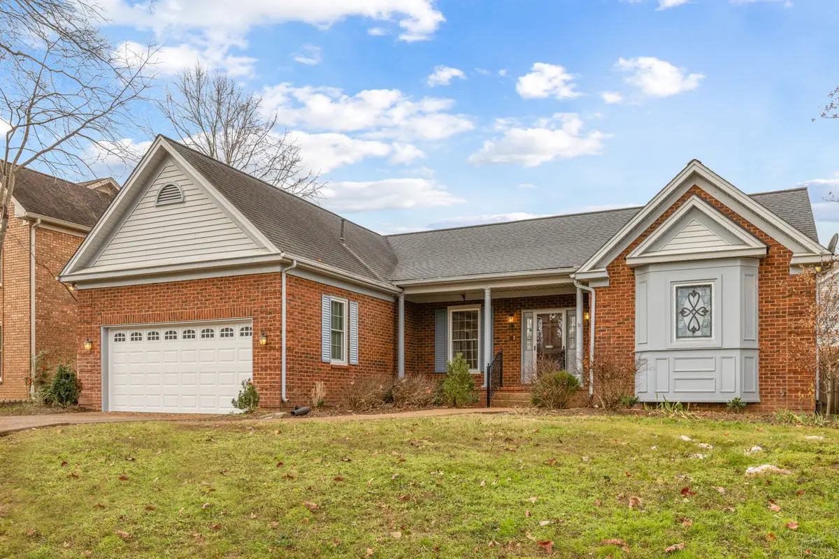 7521 Staffordshire Dr, Nashville, TN 37221 - Image #1