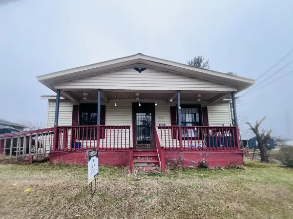 306 Jackson St, Smithville, TN 37166