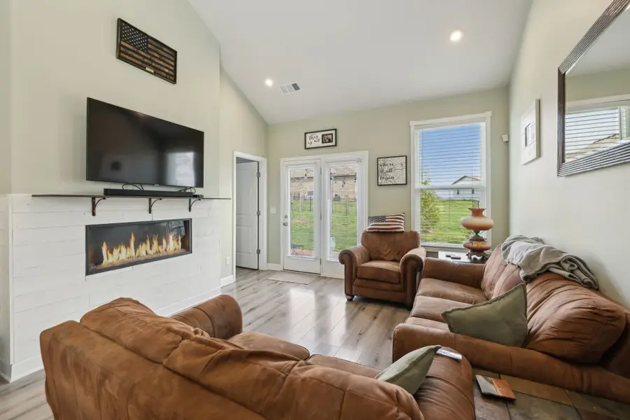 2042 Sperling Drive, Gallatin, TN 37066 - Image #3