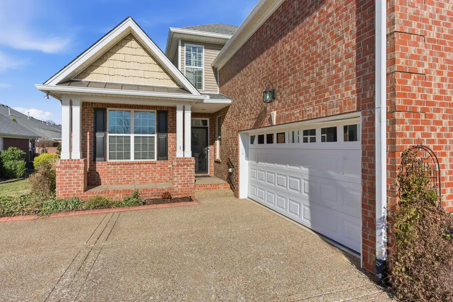 1310 Waxwing Dr, Hermitage, TN 37076 - Image #2