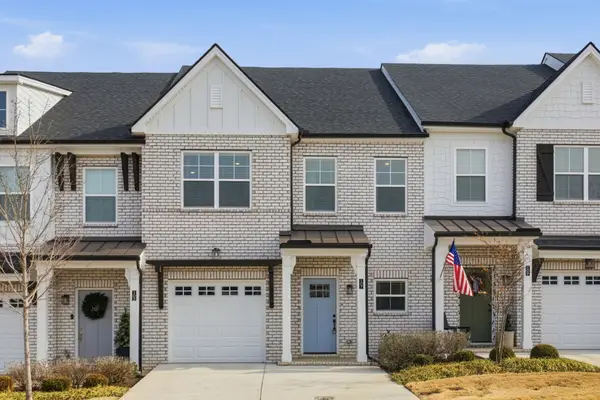 107 Dameron Dr, Hendersonville, TN 37075