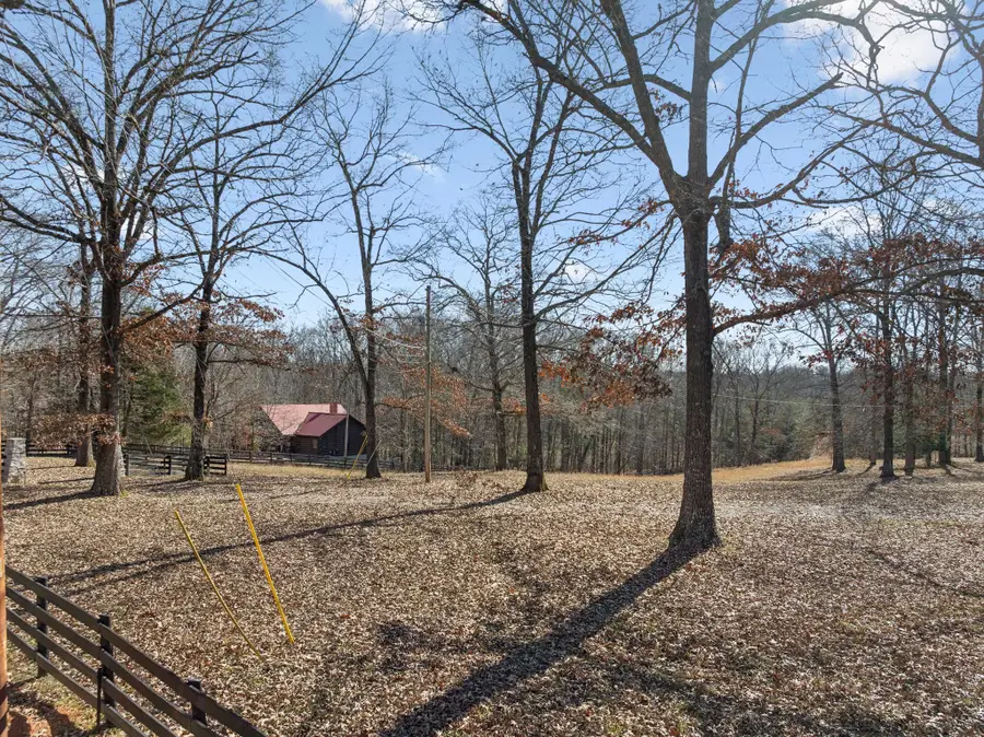 1209 Whippoorwill Dr, Kingston Springs, TN 37082 - Image #3