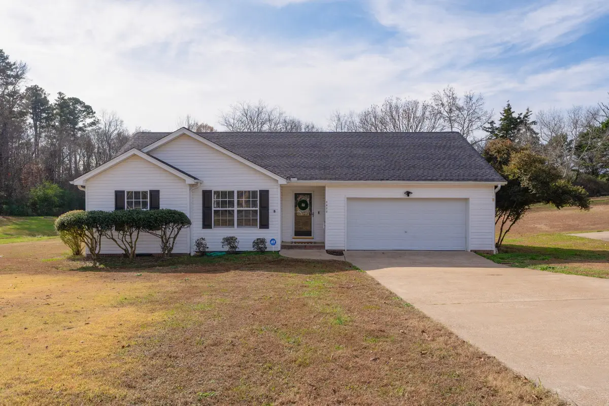 9822 Cool Way, Soddy Daisy, TN 37379 - Image #1