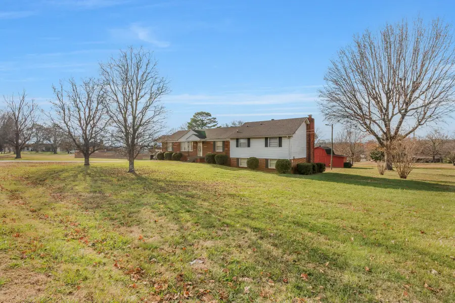 202 Shepherd Hills Dr, Madison, TN 37115 - Image #3
