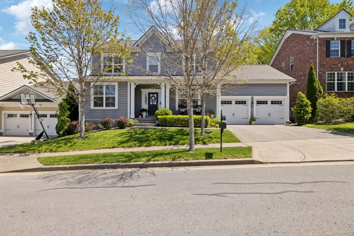 410 Dabney Dr, Franklin, TN 37064 - Image #1