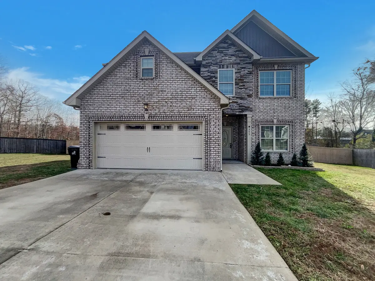 245 Ledina Ct, Clarksville, TN 37043 - Image #1