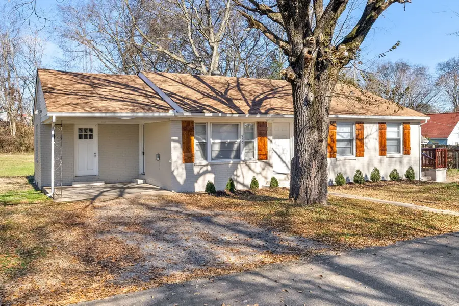 950 Greenwood Ct, Clarksville, TN 37040 - Image #3