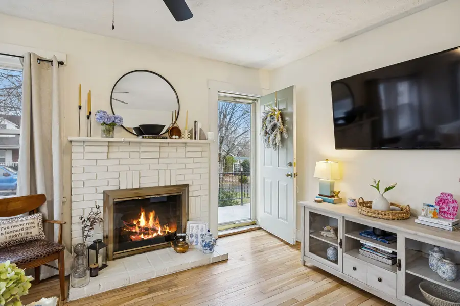 1822 Dimple Ct, Columbia, TN 38401 - Image #2