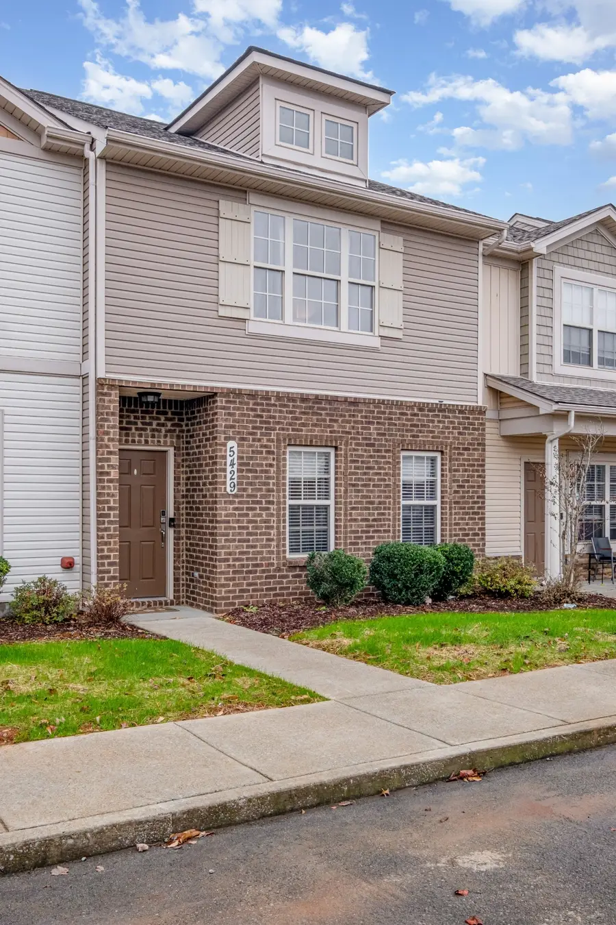 5429 Perlou Ln, Murfreesboro, TN 37128 - Image #2