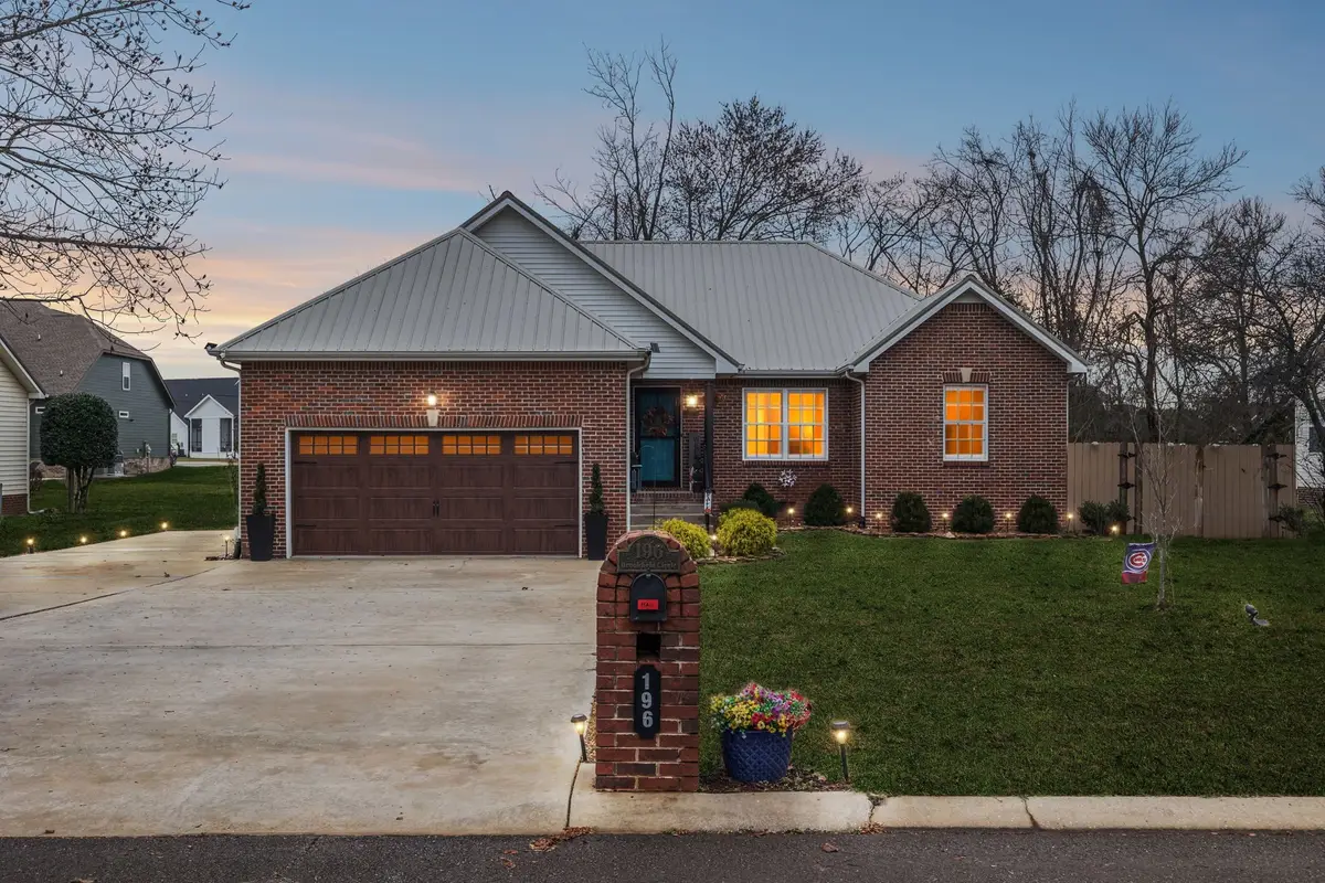 196 Brookfield Cir, Winchester, TN 37398 - Image #1