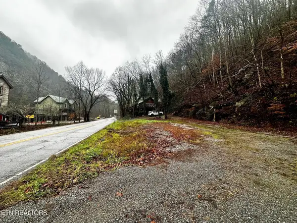 0 Cherohala Skyway, Tellico Plains, TN 37385
