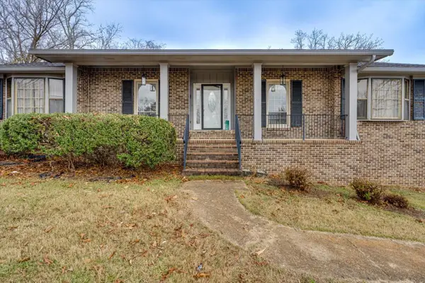 1619 Starboard Drive, Hixson, TN 37343